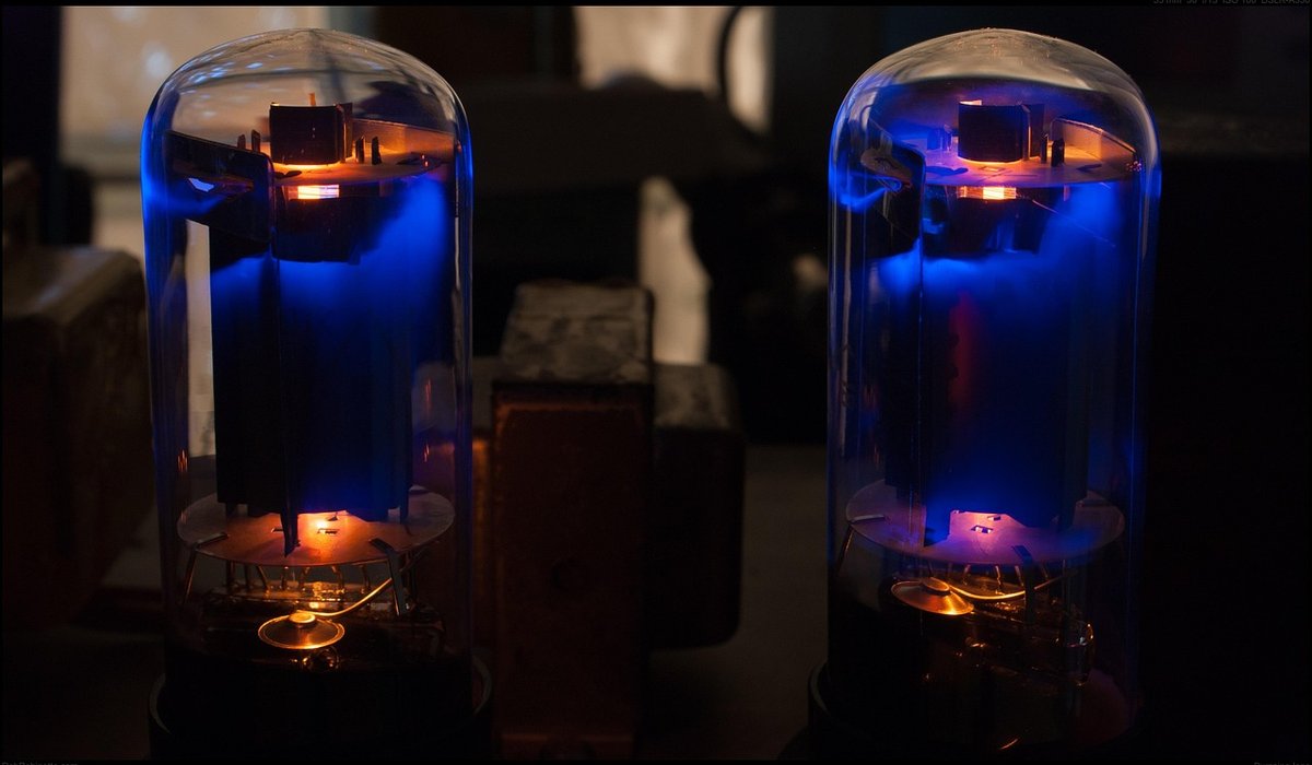 Caring for Your Electric Guitar Properly